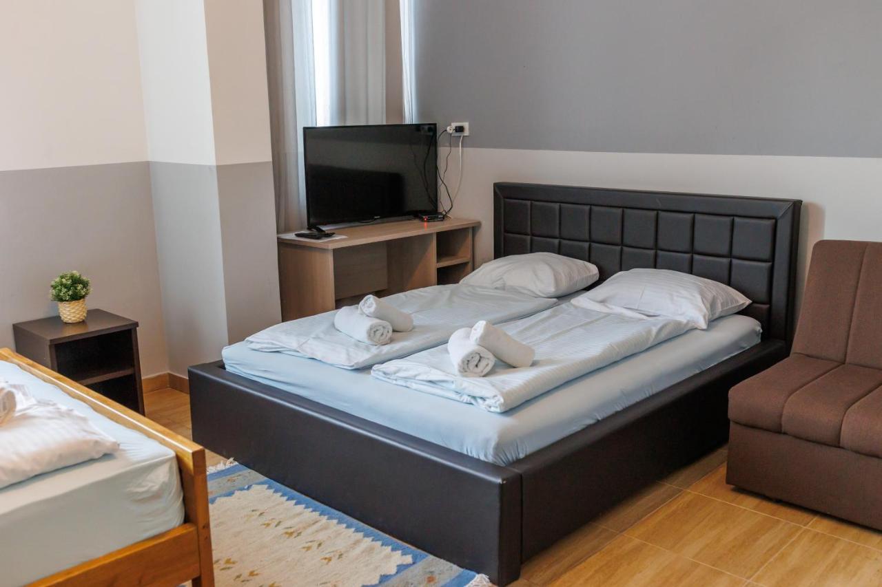 Motel Kobilj Banja Luka Ngoại thất bức ảnh